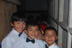 Liyanto, Lamgouthang, and Olang backstage